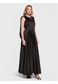 Closet London Sukienka wieczorowa D7993 Czarny Regular Fit. Kolor: czarny. Materiał: syntetyk. Styl: wizytowy #1