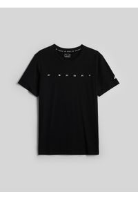 4f - 4F T-shirt regular z nadrukiem męski - czarny M. Okazja: na co dzień, na spacer. Kolor: czarny. Materiał: jeans, dzianina, bawełna, dresówka, materiał, jersey. Wzór: nadruk. Styl: casual, klasyczny #1