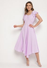 Born2be - Fioletowa Sukienka z Bawełną Typu Hiszpanka z Ozdobnymi Bufkami Lunaleia. Okazja: na co dzień. Typ kołnierza: dekolt hiszpanka. Kolor: fioletowy. Materiał: bawełna. Styl: elegancki, casual, klasyczny #1