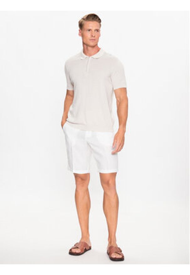 United Colors of Benetton - United Colors Of Benetton Szorty materiałowe 4AGH59548 Écru Regular Fit. Materiał: len