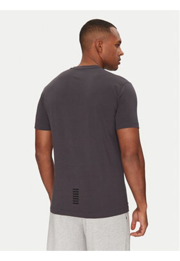 EA7 Emporio Armani T-Shirt 8NPT27 PJVQZ U8115 Szary Regular Fit. Kolor: szary. Materiał: bawełna
