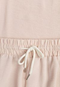 Born2be - Jasnobeżowy Komplet z Wiskozą Koszulka z Krótkim Rękawem i Luźne Spodnie na Gumce z Kieszniami Efraline. Kolor: beżowy. Materiał: wiskoza #5