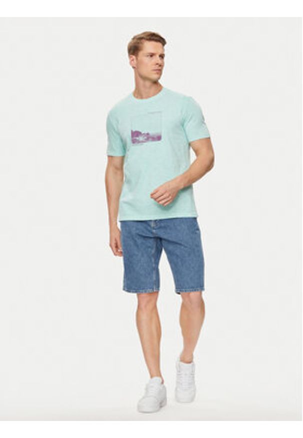 United Colors of Benetton - United Colors Of Benetton T-Shirt 3F98U1092 Zielony Regular Fit. Kolor: zielony. Materiał: bawełna