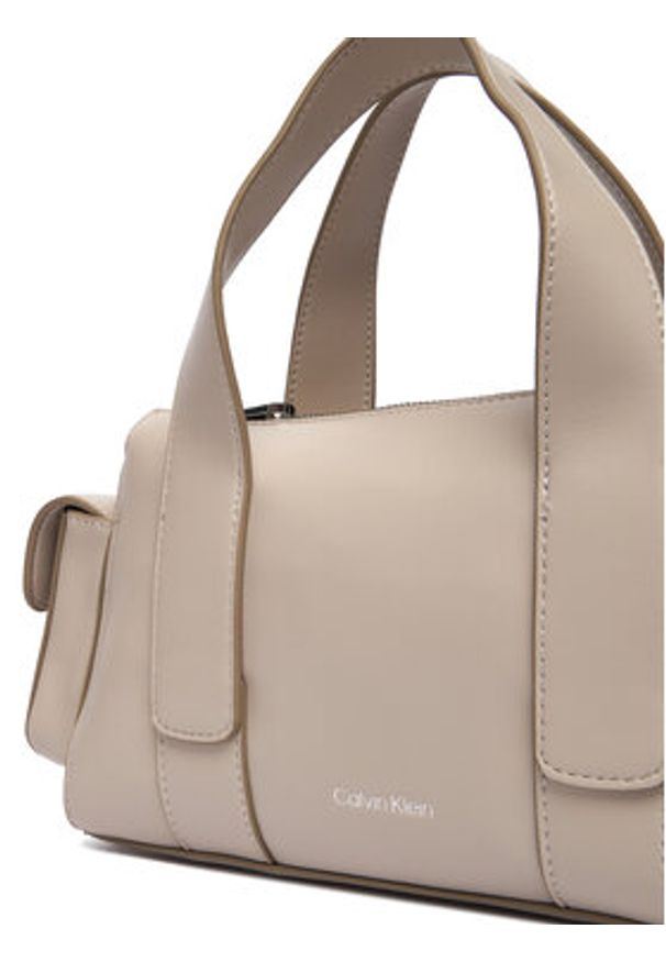 Calvin Klein Torebka LV04F3291G Fioletowy. Kolor: fioletowy. Materiał: skórzane