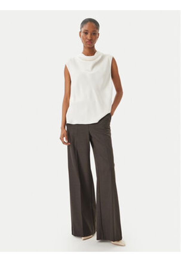 Calvin Klein Bluzka LV044F161G Biały Regular Fit. Kolor: biały. Materiał: wiskoza