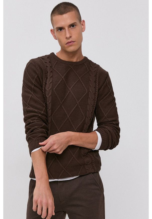 !SOLID - Solid Sweter męski kolor brązowy. Okazja: na co dzień. Kolor: brązowy. Materiał: bawełna, dzianina. Długość rękawa: długi rękaw. Długość: długie. Wzór: ze splotem. Styl: casual