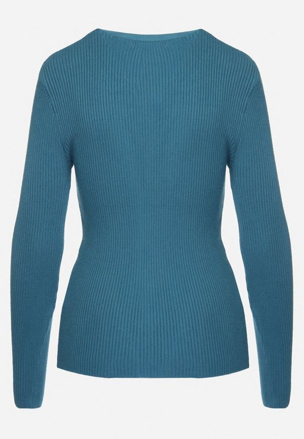 Born2be - Niebieski Sweter z Bawełną z Prążkowanego Materiału Ozdobiony Guzikami Zinfera. Okazja: na co dzień. Typ kołnierza: dekolt w serek. Kolor: niebieski. Materiał: prążkowany, bawełna, materiał. Wzór: aplikacja. Styl: klasyczny, casual