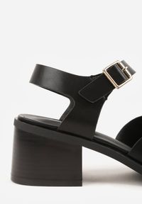 Renee - Czarne Sandały na Słupku z Geometryczną Cholewką Aiganele. Zapięcie: sprzączka. Kolor: czarny. Materiał: jeans. Wzór: geometria. Obcas: na słupku. Styl: klasyczny. Wysokość obcasa: średni #8