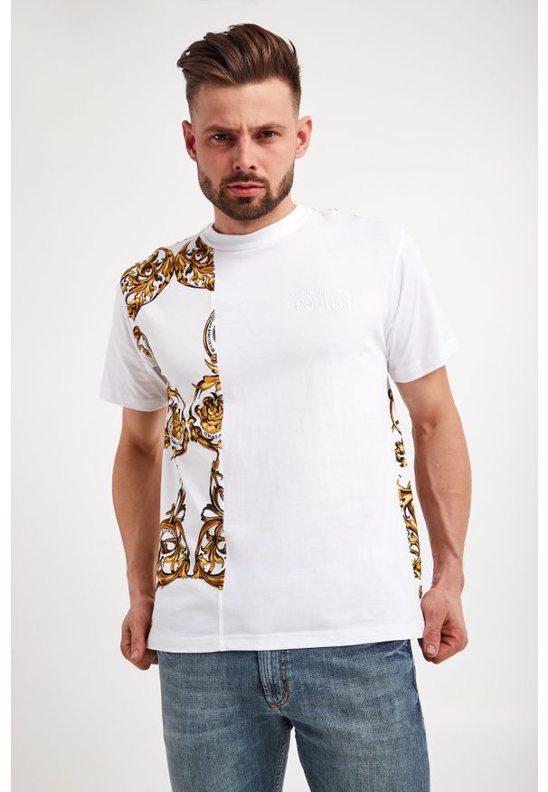 Versace Jeans Couture - T-shirt VERSACE JEANS COUTURE. Długość rękawa: krótki rękaw. Długość: krótkie. Wzór: nadruk