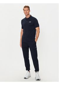 EA7 Emporio Armani Polo 8NPF14 PJVQZ 0562 Granatowy Regular Fit. Typ kołnierza: polo. Kolor: niebieski. Materiał: bawełna
