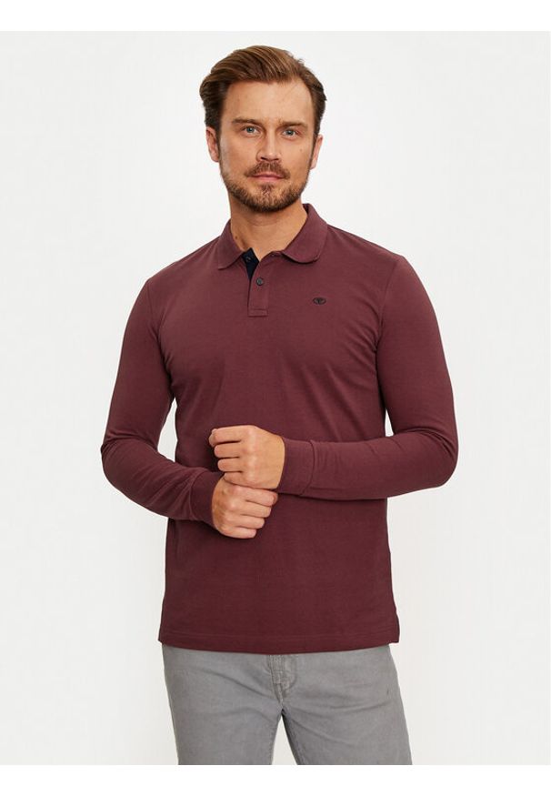 Tom Tailor Polo 1043278 Czerwony Regular Fit. Typ kołnierza: polo. Kolor: czerwony. Materiał: bawełna