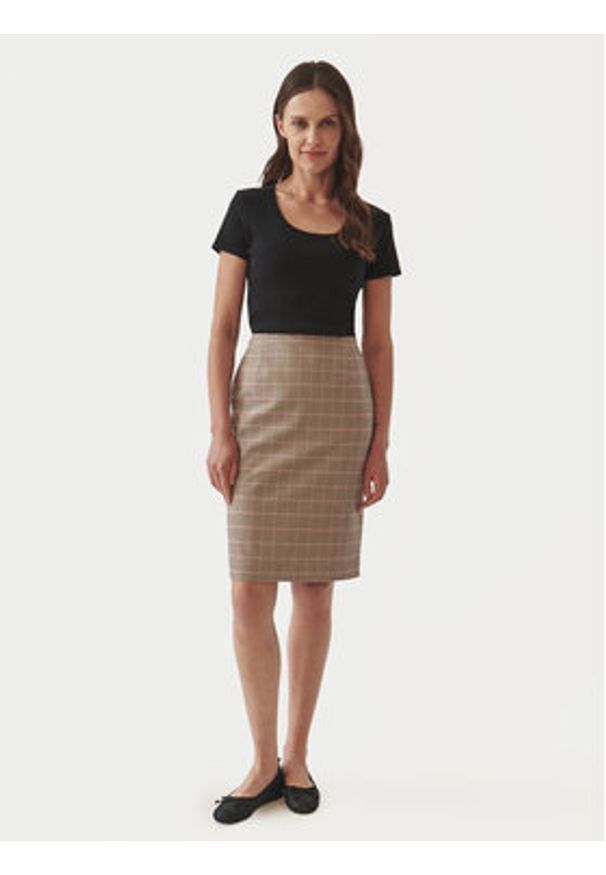 Tatuum Spódnica midi Monri T2416.175B Brązowy Regular Fit. Kolor: brązowy. Materiał: syntetyk