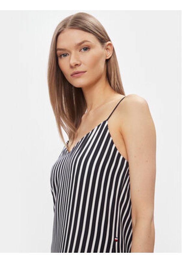 TOMMY HILFIGER - Tommy Hilfiger Sukienka letnia WW0WW41780 Granatowy Regular Fit. Kolor: niebieski. Materiał: wiskoza. Sezon: lato