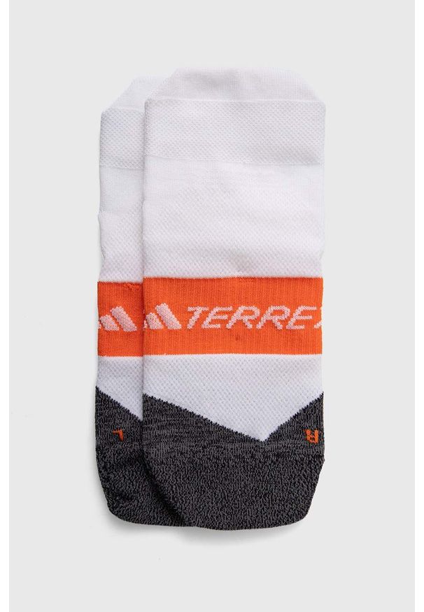 adidas TERREX skarpetki. Kolor: biały. Materiał: skóra, materiał