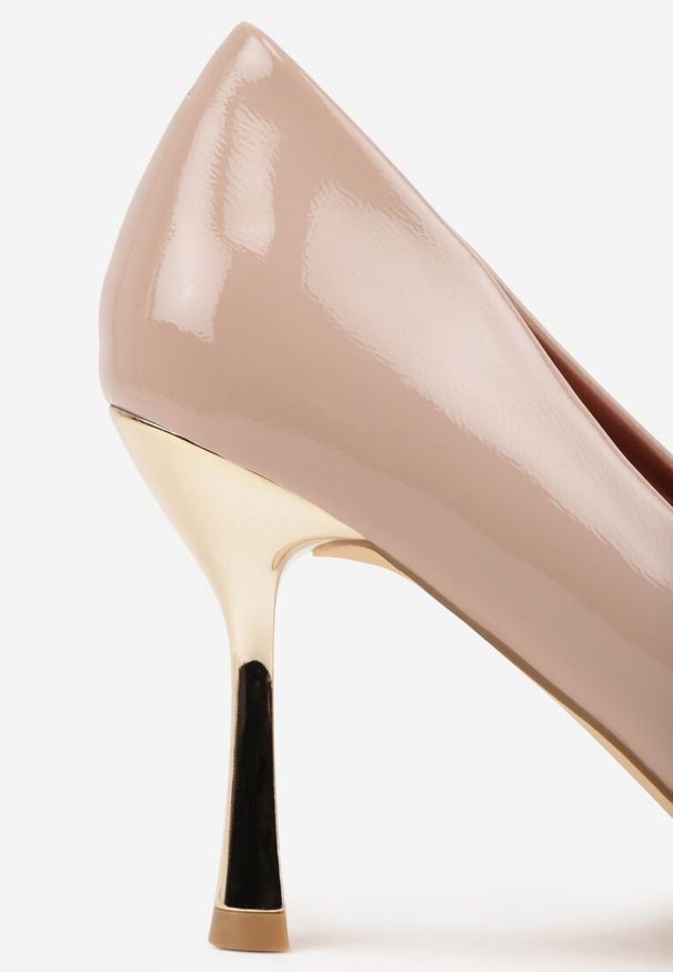 Renee - Beżowe Szpilki Vices Lakierowane z Wkładką ze Skóry Naturalnej Olorissa. Kolor: beżowy. Materiał: lakier, skóra. Obcas: na szpilce. Styl: elegancki, wizytowy