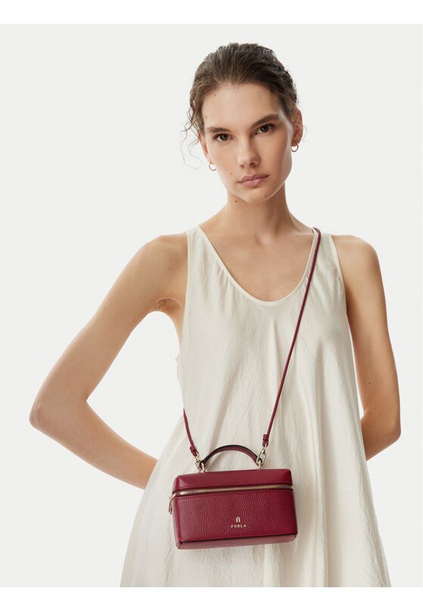 Furla Torebka Camelia Micro WE00625 HSF000 CN CGQ00 Bordowy. Kolor: czerwony. Materiał: skórzane