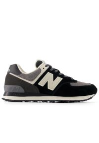 Buty unisex New Balance U574SBK - czarne. Kolor: czarny. Materiał: guma, skóra, zamsz, materiał, syntetyk. Szerokość cholewki: normalna. Model: New Balance 574