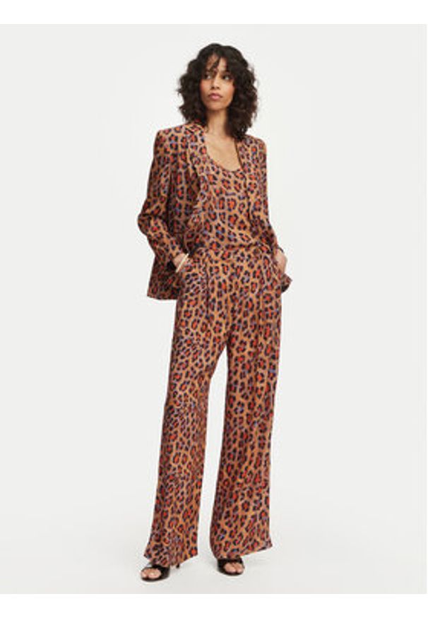 LOLA CASADEMUNT Marynarka MS2602005 Brązowy Straight Fit. Kolor: brązowy. Materiał: syntetyk