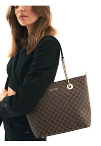 Kazar - Brązowa torebka damska. Kolor: brązowy. Dodatki: z breloczkiem. Materiał: skórzane. Styl: elegancki, klasyczny #5