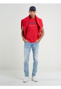 Big-Star - Koszulka męska o klasycznym kroju Bruno 603. Okazja: na co dzień. Kolor: czerwony. Materiał: bawełna. Wzór: nadruk. Styl: klasyczny