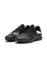 Buty piłkarskie męskie Puma Future 7. Kolor: czarny, biały, wielokolorowy. Materiał: tkanina, materiał, syntetyk. Szerokość cholewki: normalna. Sport: piłka nożna