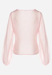 Born2be - Różowa Transparentna Bluzka z Wiskozą i Wiązaniem Zarestra. Okazja: na co dzień. Kolor: różowy. Materiał: wiskoza. Styl: casual #7