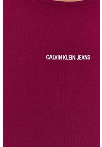 Calvin Klein Jeans - Sukienka. Kolor: fioletowy. Materiał: dzianina. Wzór: gładki. Typ sukienki: rozkloszowane #5