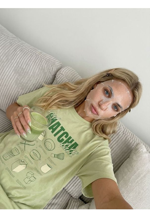 Sinsay - Bawełniana koszula nocna z napisem Matcha - zielony. Kolor: zielony. Materiał: bawełna. Wzór: napisy