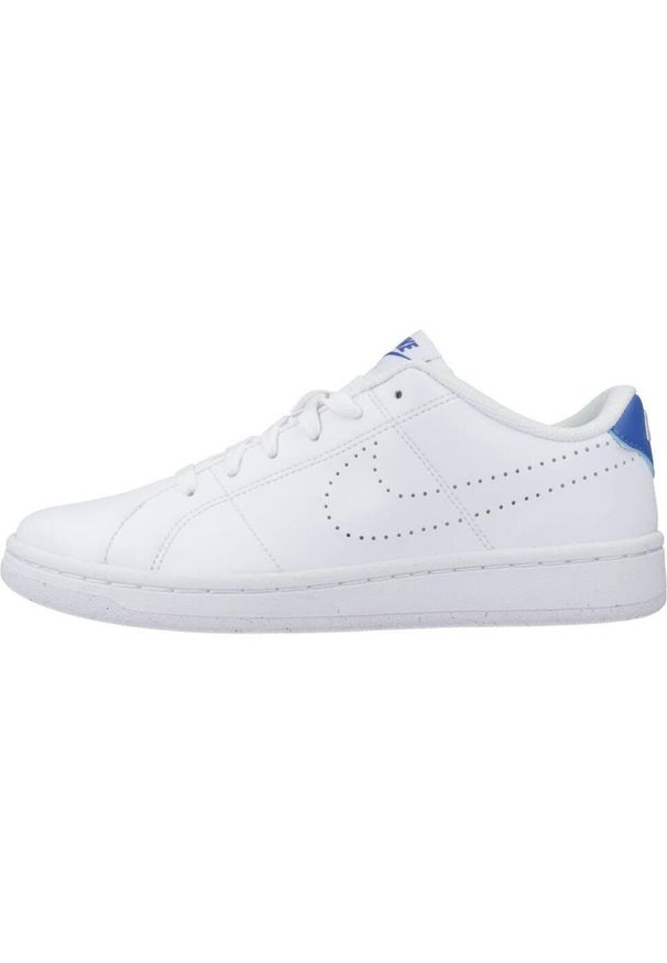 Buty do chodzenia męskie Nike 103 Court Royale 2 Next Nature. Zapięcie: sznurówki. Kolor: fioletowy, wielokolorowy, biały. Materiał: syntetyk, materiał. Szerokość cholewki: normalna. Model: Nike Court. Sport: turystyka piesza