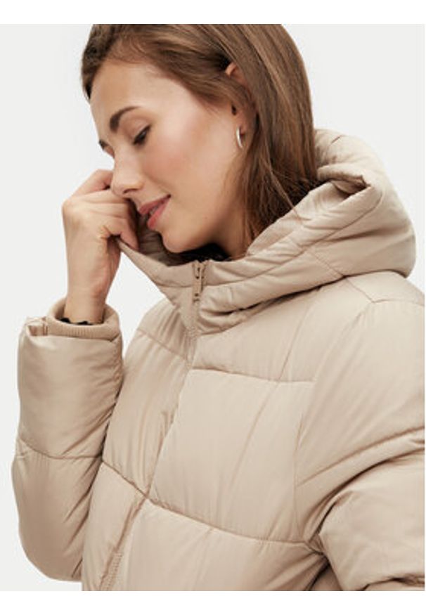 Pieces Kurtka zimowa 17115626 Beżowy Regular Fit. Kolor: beżowy. Materiał: syntetyk. Sezon: zima