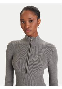 Guess Sukienka codzienna W5BK45 Z0572 Szary Slim Fit. Okazja: na co dzień. Kolor: szary. Materiał: syntetyk. Typ sukienki: proste. Styl: casual #4