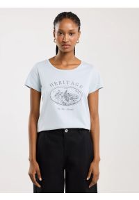 Big-Star - Koszulka damska z nadrukiem błękitna Alota 400. Okazja: na co dzień. Kolor: niebieski. Materiał: bawełna, jeans. Wzór: nadruk. Styl: casual, retro, klasyczny, vintage