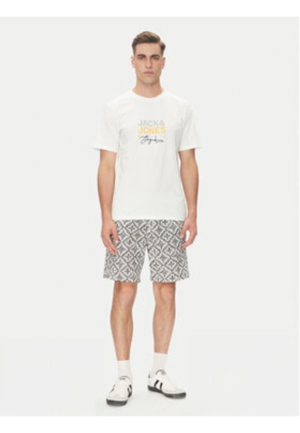 Jack & Jones - Jack&Jones T-Shirt Canggu 12281809 Biały Regular Fit. Kolor: biały. Materiał: bawełna