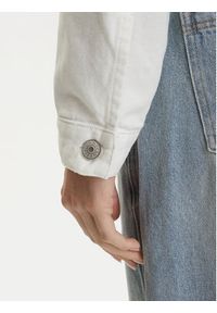 Tommy Jeans Kurtka jeansowa DW0DW21979 Biały Oversize. Kolor: biały. Materiał: bawełna #4