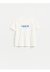 Reserved - Bawełniany t-shirt z nadrukiem - złamana biel. Materiał: bawełna. Wzór: nadruk