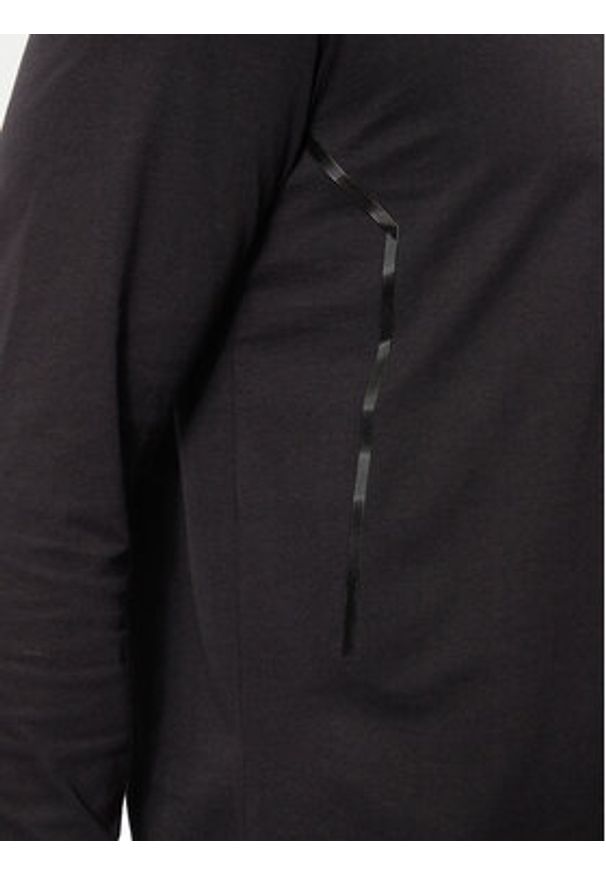 BOSS - Boss Longsleeve Togn 50527126 Czarny Regular Fit. Kolor: czarny. Materiał: bawełna. Długość rękawa: długi rękaw
