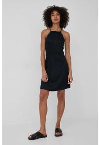 Calvin Klein Jeans sukienka J20J218349.PPYY kolor czarny mini rozkloszowana. Kolor: czarny. Materiał: tkanina. Długość rękawa: na ramiączkach. Wzór: gładki. Typ sukienki: rozkloszowane. Długość: mini #2