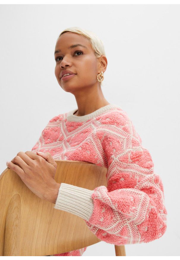 bonprix - Sweter z dzianiny boxy. Kolor: różowy. Materiał: dzianina, żakard