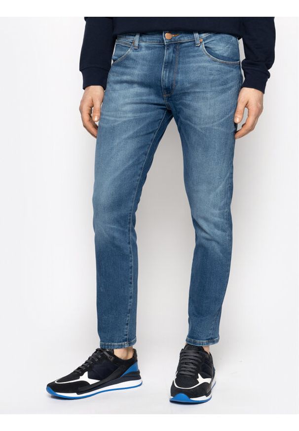 Wrangler Jeansy Slim Fit Larston W18S99029 Niebieski Slim Fit. Kolor: niebieski. Materiał: jeans