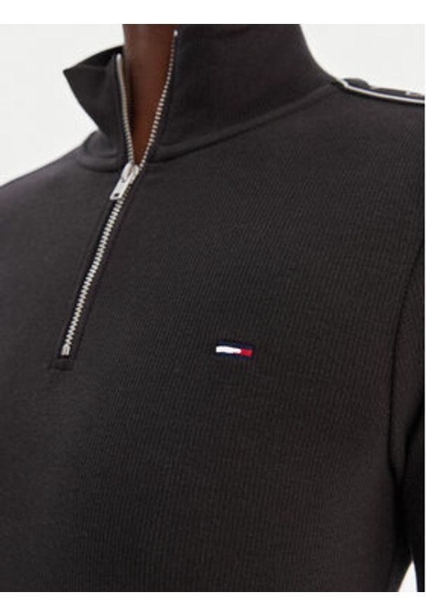 Tommy Jeans Sukienka codzienna DW0DW22529 Czarny Regular Fit. Okazja: na co dzień. Kolor: czarny. Materiał: bawełna. Typ sukienki: proste. Styl: casual