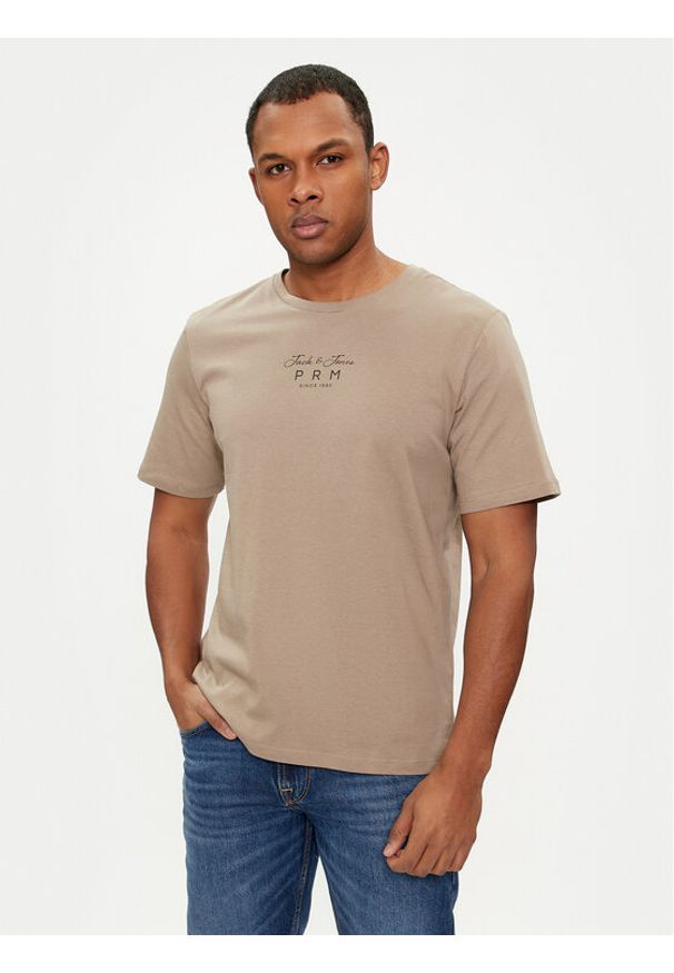 Jack & Jones - Jack&Jones T-Shirt 12251315 Beżowy Regular Fit. Kolor: beżowy. Materiał: bawełna