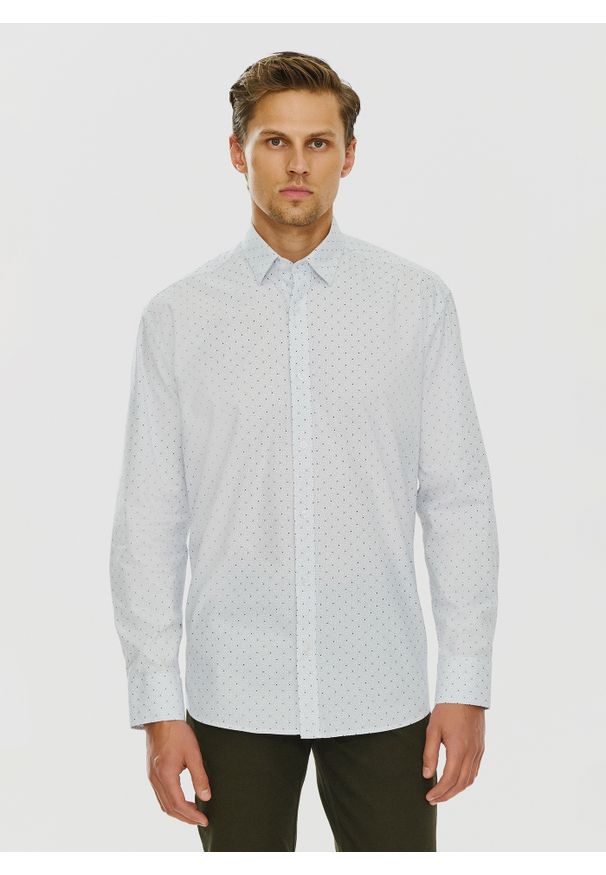 PAKO LORENTE – Koszula w kropki o kroju Regular P24SF-1X-004-B-R - Pako Lorente. Długość rękawa: długi rękaw. Długość: długie. Wzór: kropki