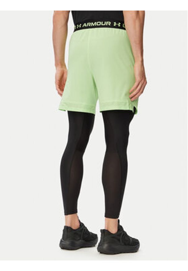 Under Armour Szorty sportowe Vanish Woven 6in 1373718 Zielony jasny Regular Fit. Kolor: zielony. Materiał: syntetyk