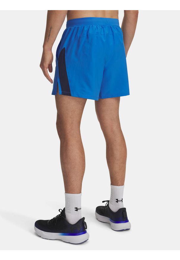 Spodenki treningowe męskie Under Armour Launch 5 Inch Shorts. Kolor: niebieski. Długość: krótkie. Sezon: lato