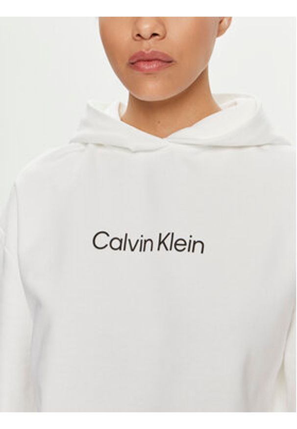 Calvin Klein Bluza Hero Logo K20K205449 Biały Regular Fit. Kolor: biały. Materiał: bawełna