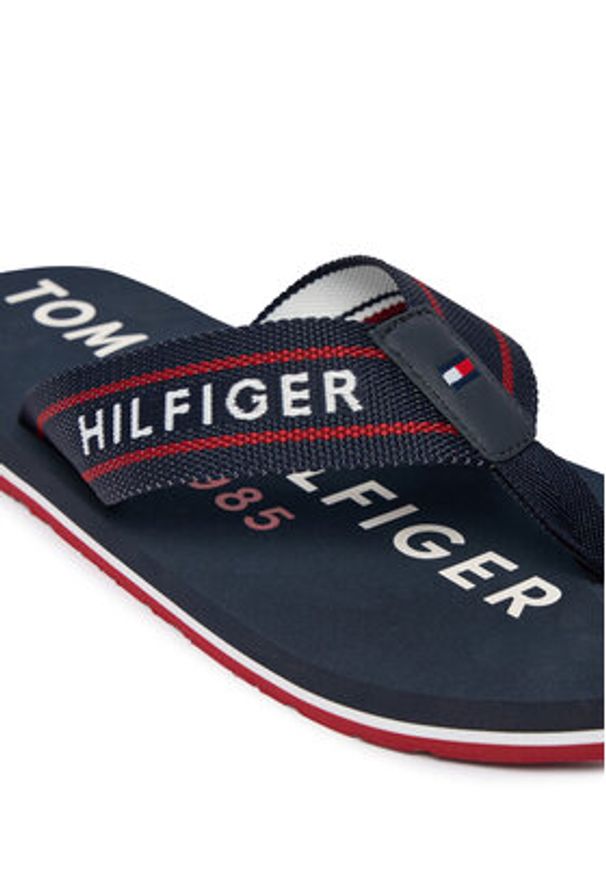 TOMMY HILFIGER - Tommy Hilfiger Japonki Sporty Hilfiger Beach Sandal FM0FM05805 Granatowy. Kolor: niebieski. Materiał: materiał. Styl: sportowy