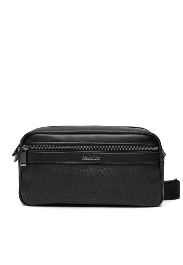 Calvin Klein Saszetka Zip Camera Bag LV04D3262G Czarny. Kolor: czarny. Materiał: skóra