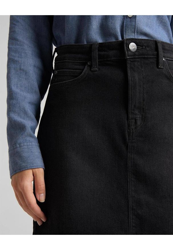 Lee - LEE A LINE ZIP SKIRT DAMSKA SPÓDNICA JEANSOWA L38FCPTY 112108148. Materiał: jeans