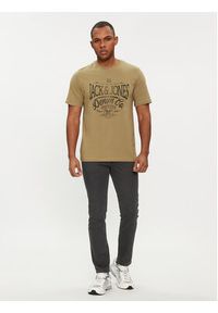 Jack & Jones - Jack&Jones T-Shirt 12251308 Beżowy Regular Fit. Kolor: beżowy. Materiał: bawełna