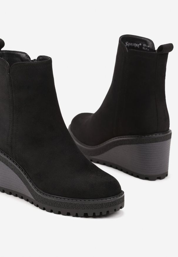 Born2be - Czarne Ocieplane Botki na Koturnie Tariantte. Okazja: na co dzień. Kolor: czarny. Materiał: jeans. Obcas: na koturnie. Styl: casual, elegancki